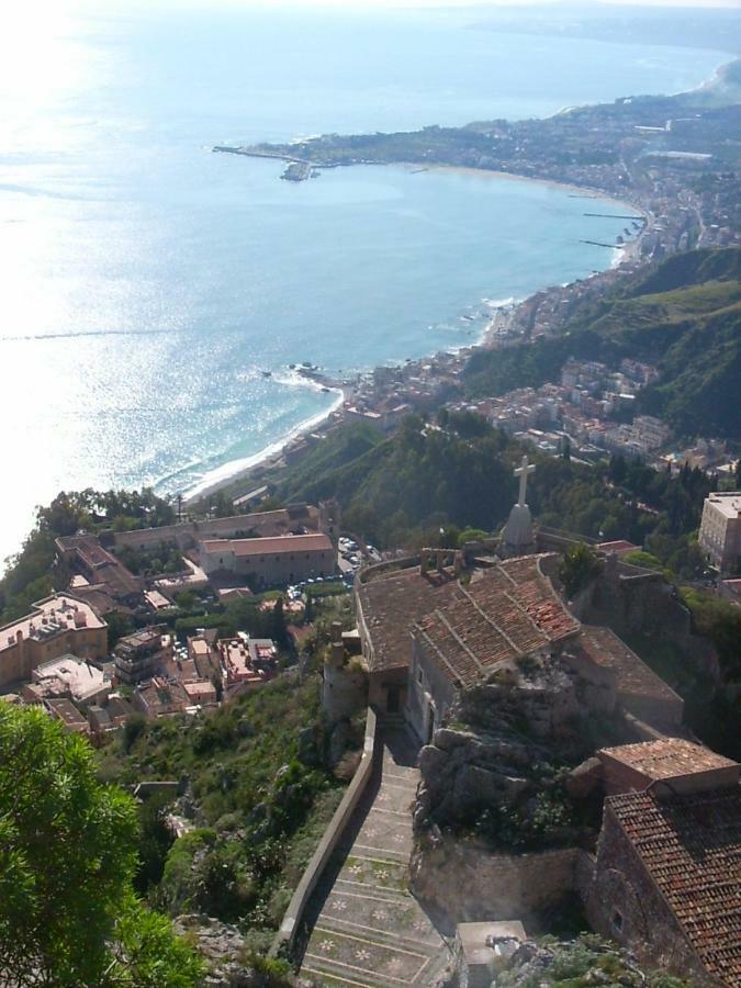 Taormina Castle And Sea View1 Lägenhet Exteriör bild